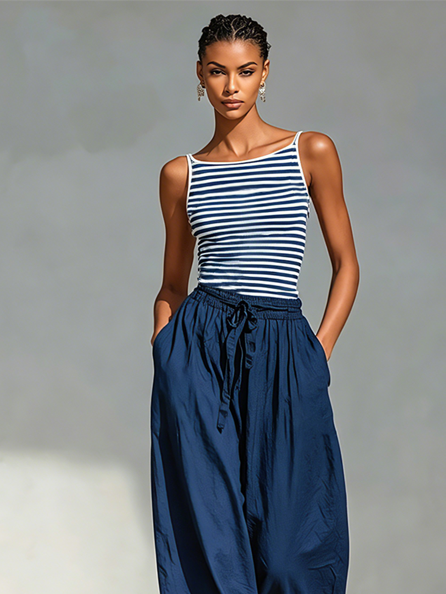 Marinha | Conjunto às riscas, azul-marinho