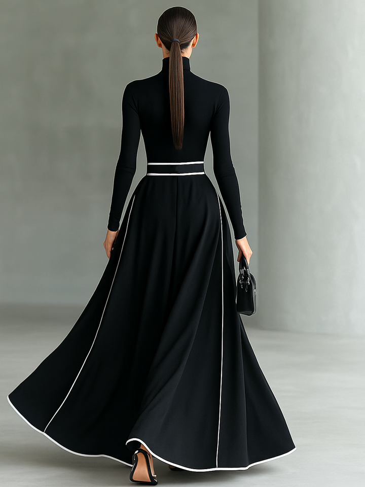 Vestido Maxi Preto com Detalhes Brancos, Gola Alta e Cinto