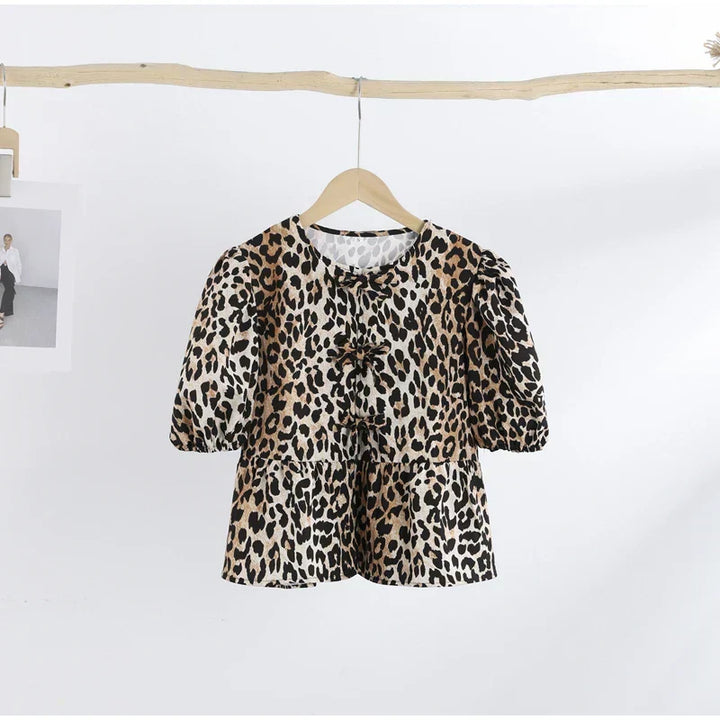 Blusa com Mangas Bufantes e Estampado de Leopardo