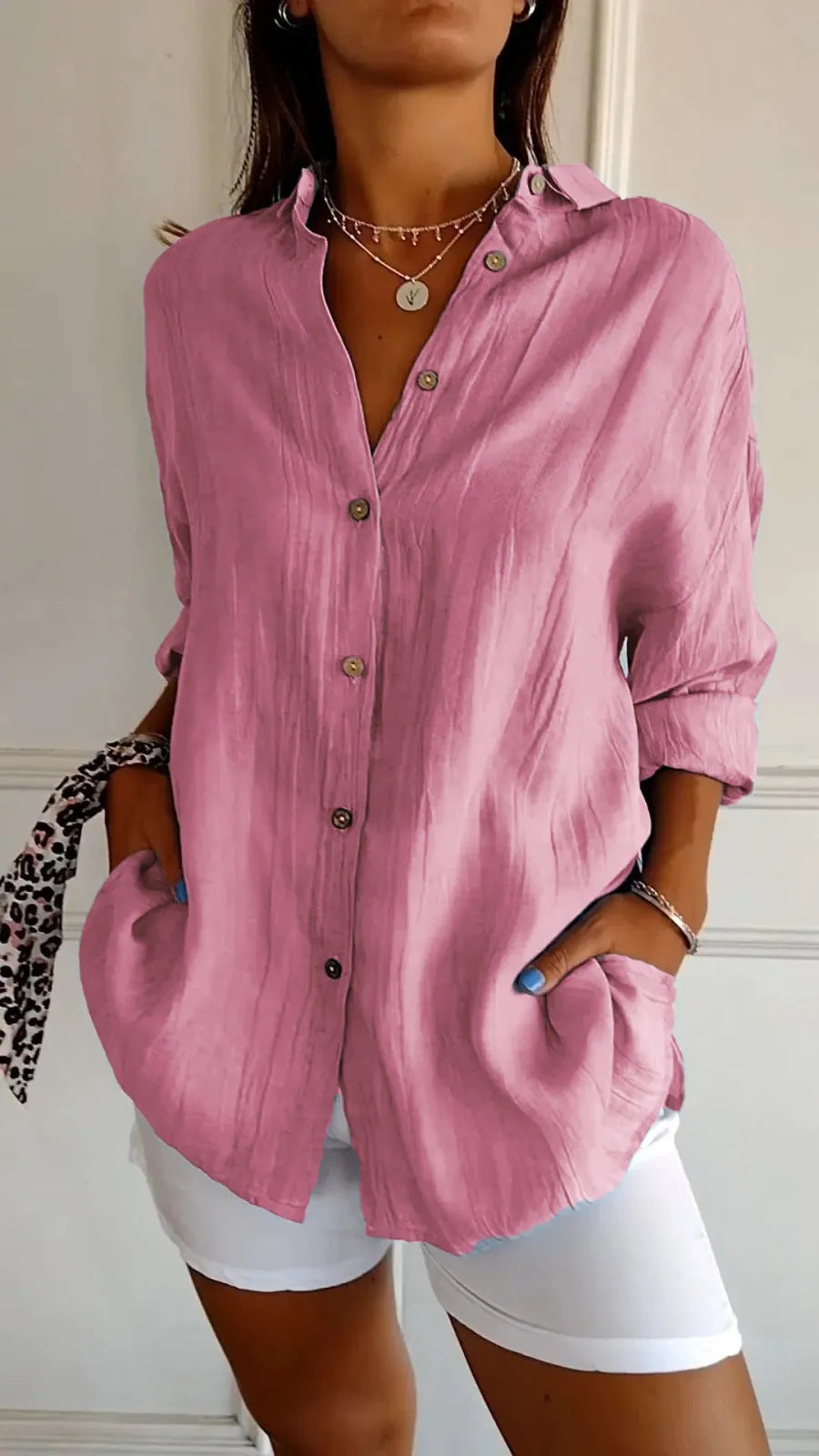 Camisa com Botões, Solapa e Mangas Compridas